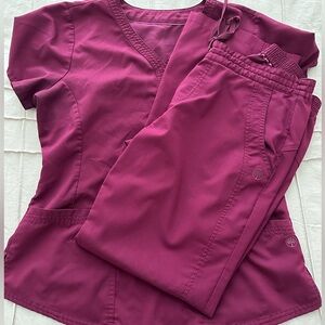 Women’s maroon scrubs